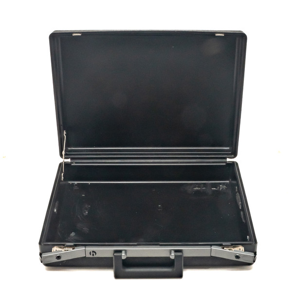 Hofbauer 17"x13"x4" Double Walled Plastic Executive Suitcase Grey USED