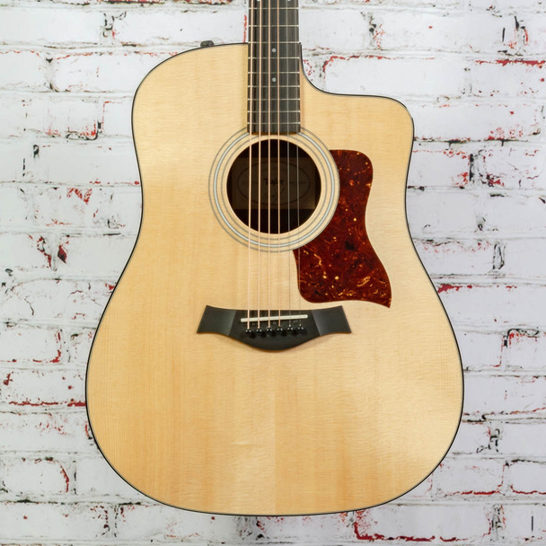 Taylor 210ce Plus Dreadnought Acoustic-Electric Guitar - Natural 