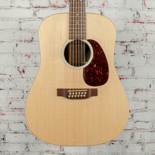 Martin - D-X2E - 12-String Dreadnought Acoustic-Electric Guitar - Sitka Spruce Standard - Natural - w/ Soft Gigbag