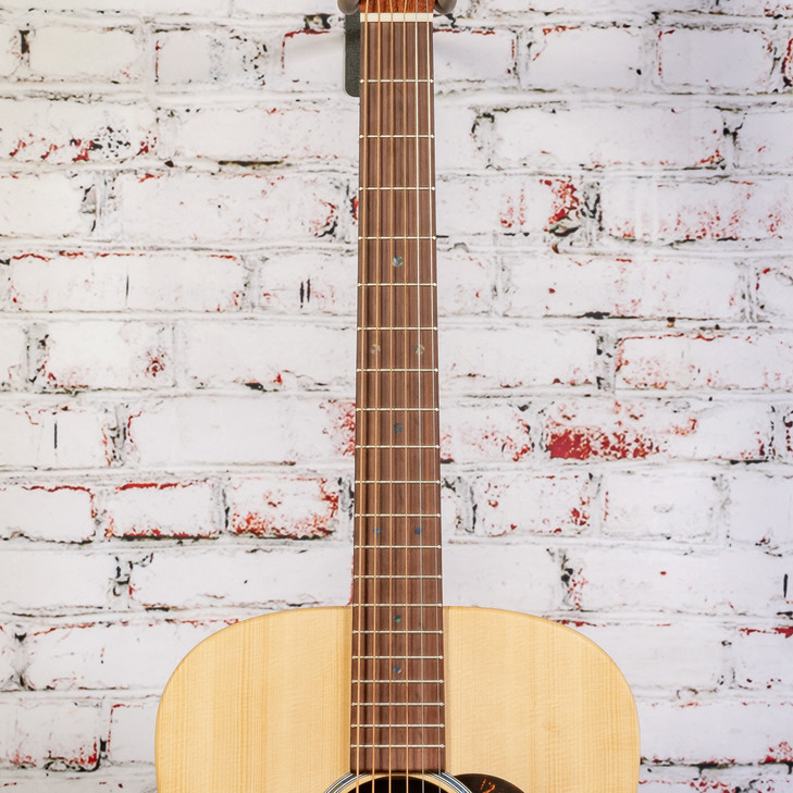 Martin - D-X2E - Acoustic-Electric Guitar - Sitka/Mahogany - Natural - w/ Softshell Case