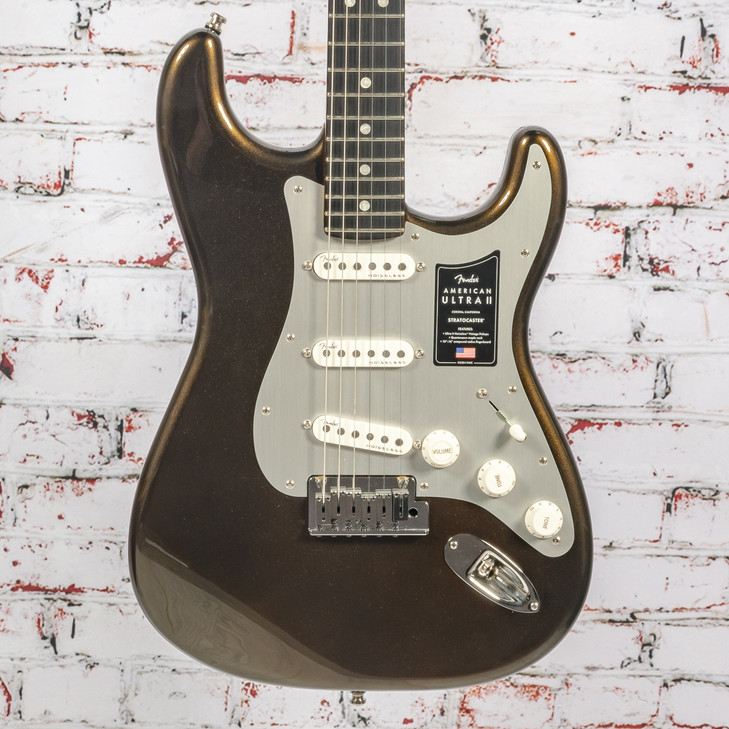 Fender - American Ultra II Stratocaster - Ebony Fingerboard - Texas Tea