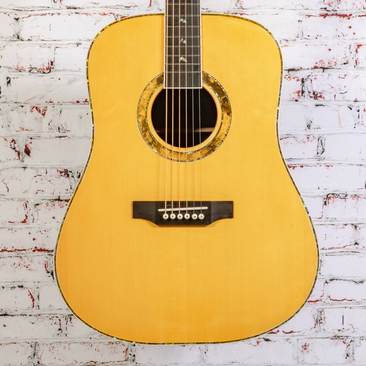 Esopus - UD Dreadnought Acoustic Guitar - Spruce/Ebony - w/ HSC - x7956 USED