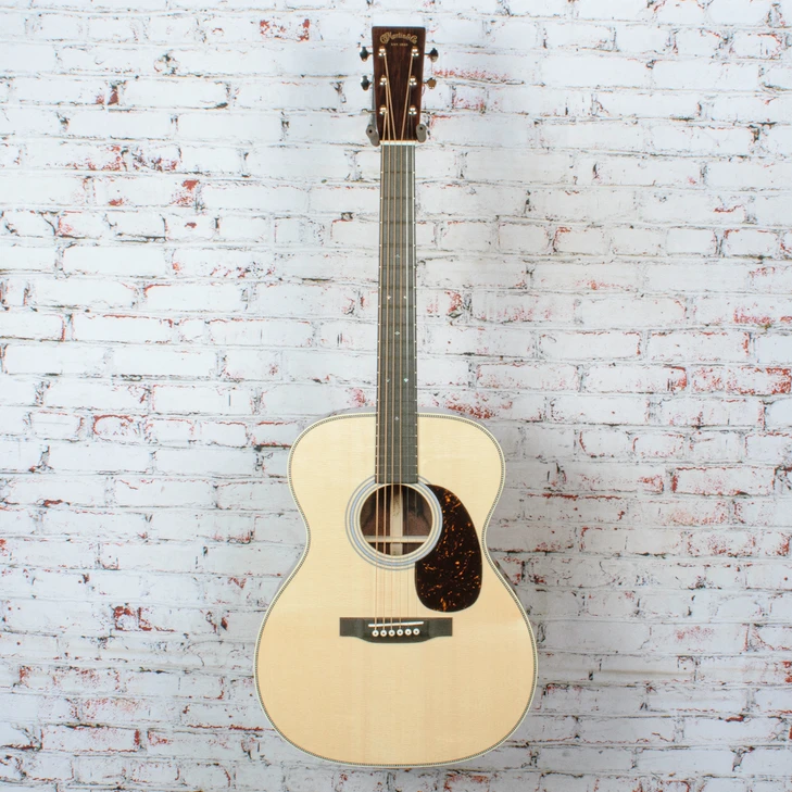 Martin Custom Shop 000-Size 14-Fret 28 Style - European Spruce/Wild Grain Rosewood - Natural