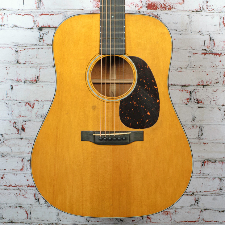 Martin - D18 Authentic 1937 Aged - Acoustic Guitar w/ Vintage Tone System® - Vintage Toner - w/ Hardshell Case - x3450 (10D18AUTHENTIC1937VTSAGED-2)