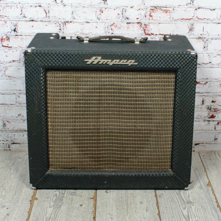 Ampeg - Reverb Rocket - 1x12 50 Watt Tube Guitar Combo Amp - w/FS - x0758 - USED