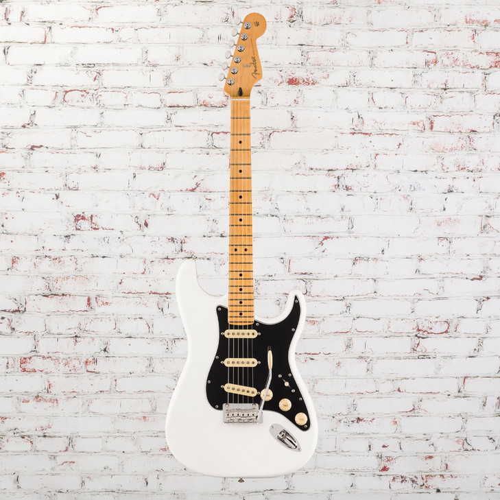 Fender Player II Stratocaster, Maple Fingerboard, Polar White