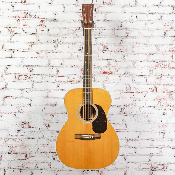 Martin - 2026 Road Series 000E Retro Plus Granadillo - Acoustic-Electric Guitar - Natural - w/ Softshell Case
