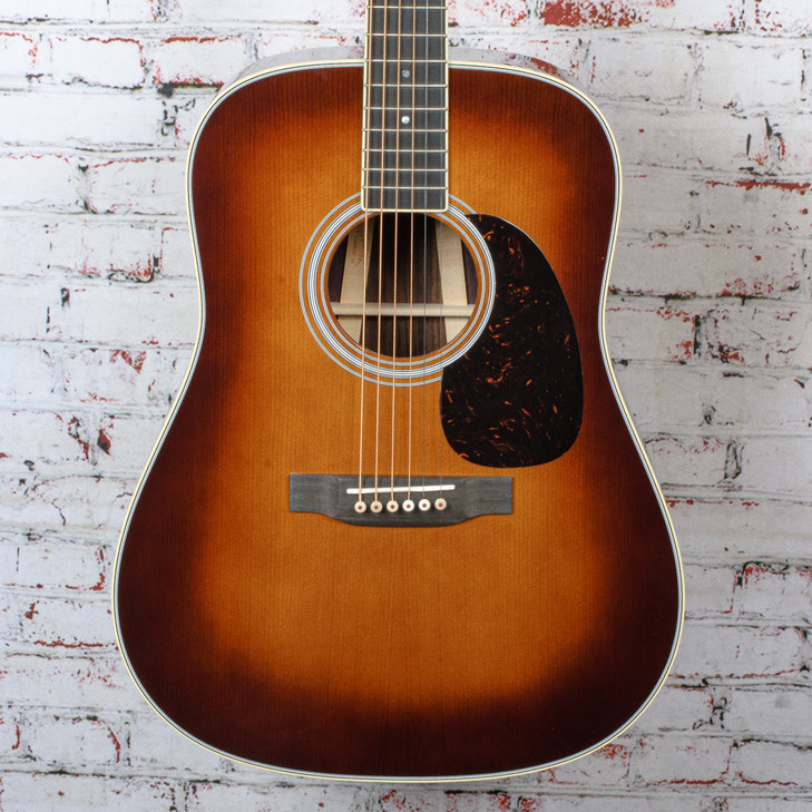 Martin - 2025 D-35 Standard Series - Acoustic Guitar - 1933 Ambertone - w/ Hardshell Case - x8881