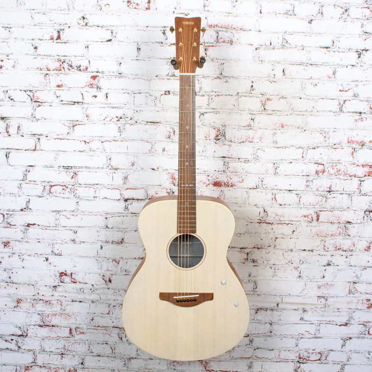 Yamaha - Storia I Electric Acoustic Guitar Natural w/Plugs - USED
