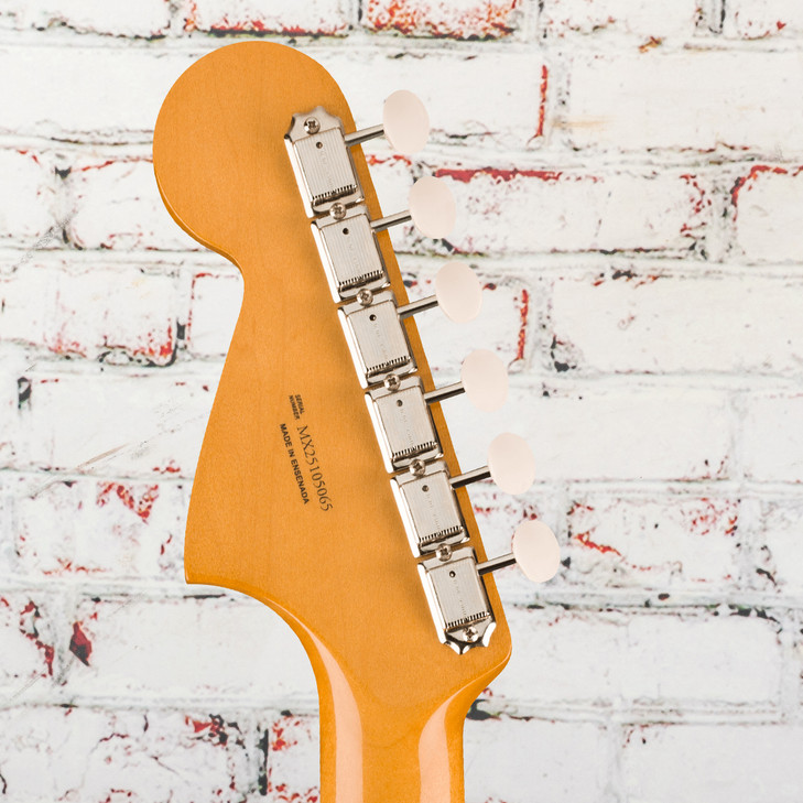 Fender - Vintera III Mid '60s Mustang - Electric Guitar w/ Rosewood Fingerboard - Olympic White - w/ Deluxe Gigbag