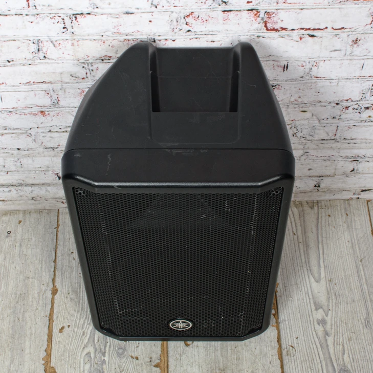 Yamaha DBR10 700w Powered Speaker USED