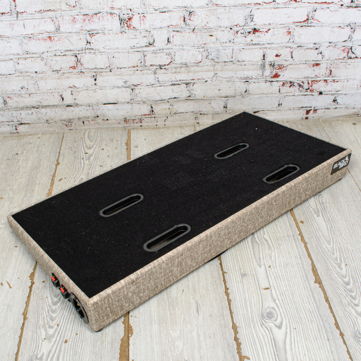 Blackbird 15x30 Pedalboard w/Case USED