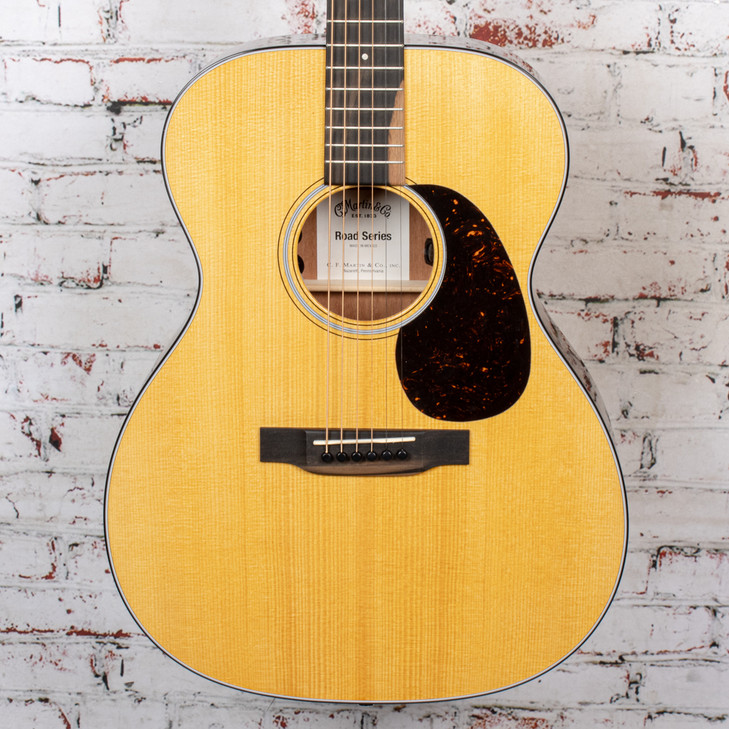 Martin - 2026 Road Series 000-12E Retro - Acoustic-Electric Guitar - Natural - w/ Softshell Case