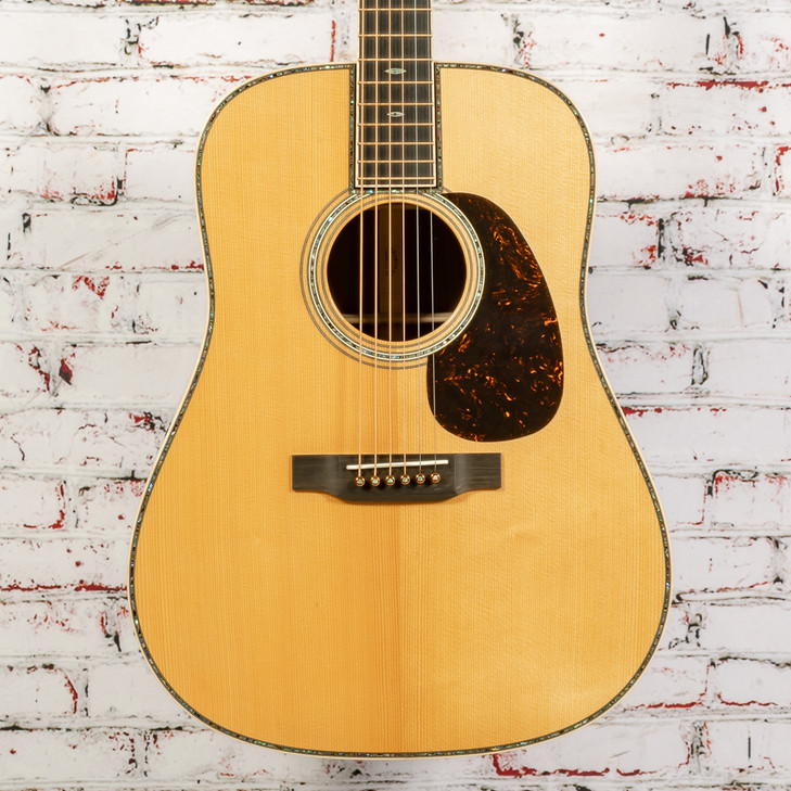 Martin - D45 Modern Deluxe - Acoustic Guitar - Natural - w/ Hardshell Case - x8521