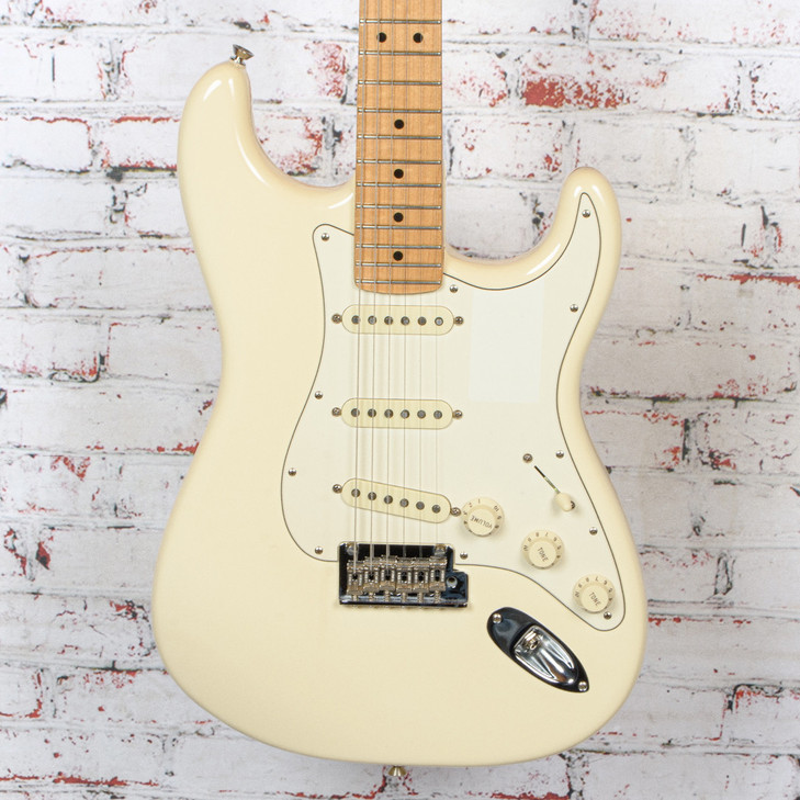Fender - American Professional Stratocaster - Electric Guitar - Olympic White - USED 