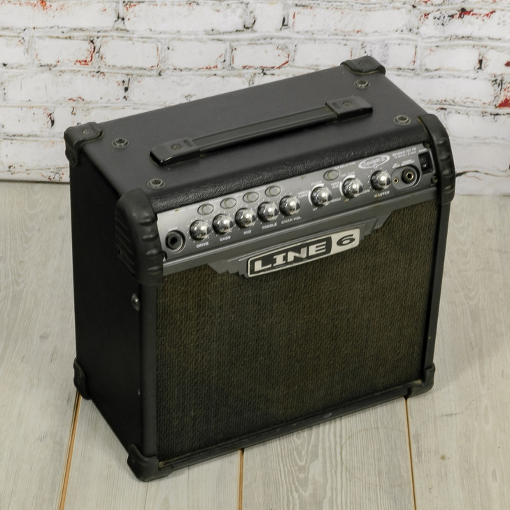 Line 6 - Spider III 15 1x8" 15W - Solid-State Guitar Combo Modeling Amplifier - USED