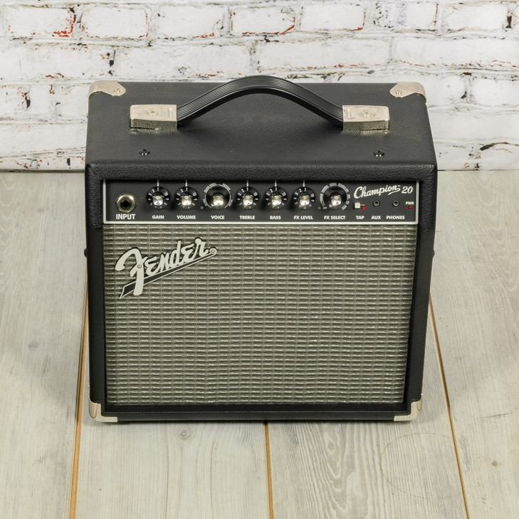 Fender Champion 20 1x8" 20W Solid-State Guitar Combo Amplifier USED