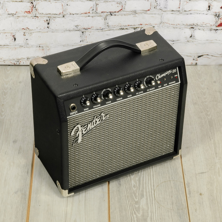 Fender - Champion 20-  1x8" 20W Solid-State Guitar Combo Amplifier - USED
