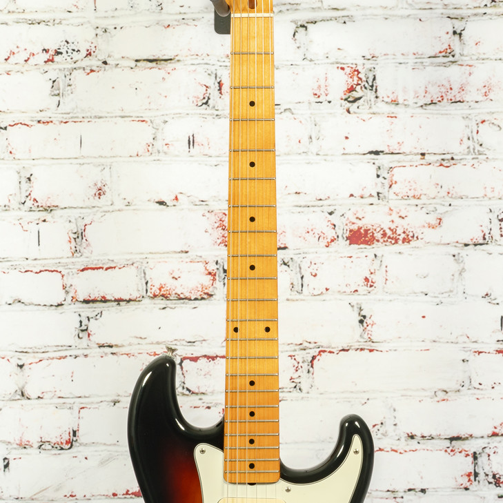 Squier - Bullet 1 Electric Guitar - 2-Tone Sunburst - w/Bag USED