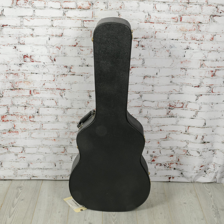 Martin Grand Performance Acoustic Guitar Hard Shell Case Black USED