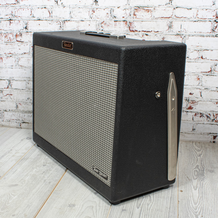 Fender - FR-12 Tone Master - 1x12" 1000W Powered Guitar Cabinet - USED