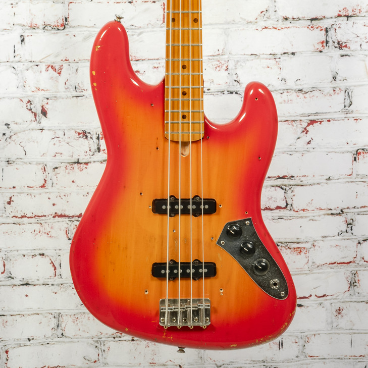 Giannini Stratosonic Bass Made In Brazil Electric Bass Cherry Sunburst w/Bag USED