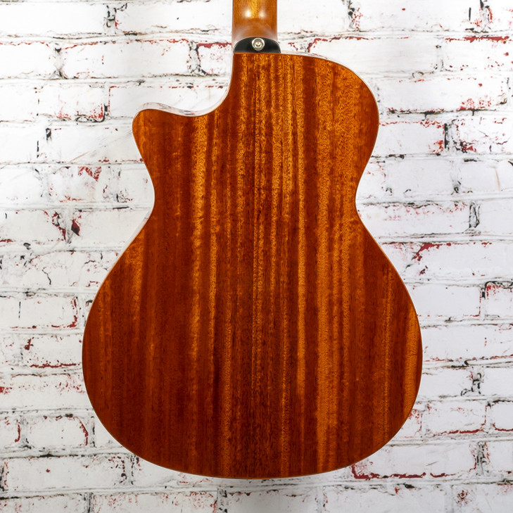 Alvarez - AG66CESHB Deluxe Electric Acoustic Guitar Sunburst - USED