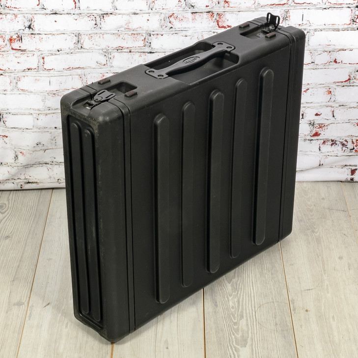SKB 2U 19 Inch Deep Road Case Black USED