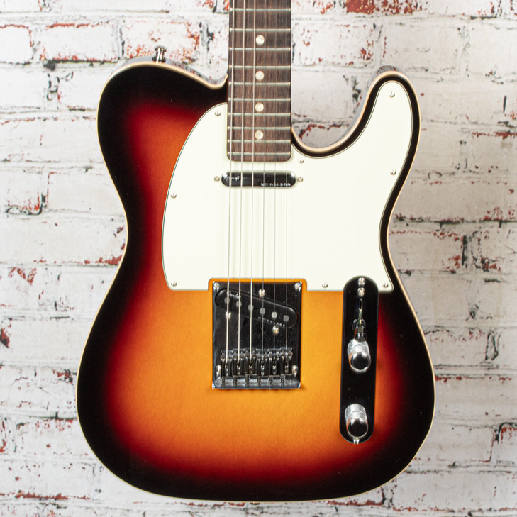 Fender 2023 American Ultra Telecaster Ultraburst with OHSC USED