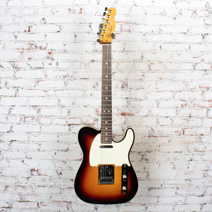 Fender - 2023 American Ultra Telecaster - Electric Guitar - Ultraburst - w/ OHSC USED