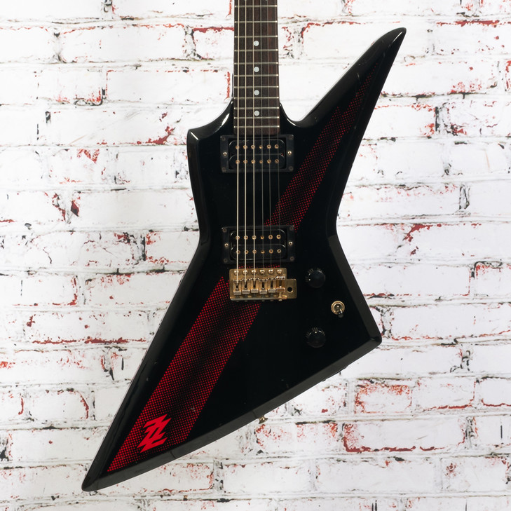 Aria Pro II ZZ Deluxe Electric Guitar Black and Red Thunderbolt with OHSC VINTAGE