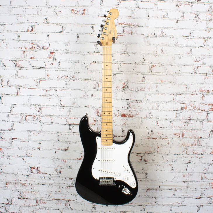 Fender - 1996 American Standard Stratocaster Black w/Bag - USED