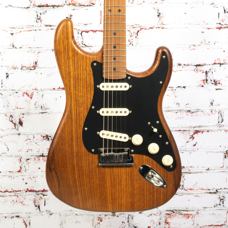 Fender - Limited Edition American Ultra II - Stratocaster Electric Guitar w/ Roasted Maple Fingerboard - Natural - w/ Hardshell Case