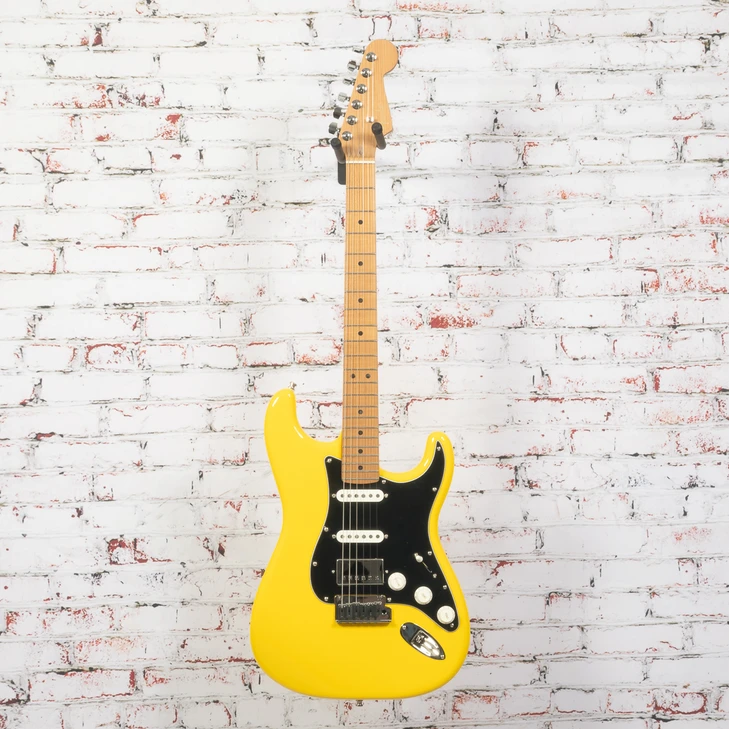 Fender - Dealer Exclusive American Ultra II Stratocaster - Electric Guitar - HSS - Roasted Maple - Graffiti Yellow - w/ Hardshell Case