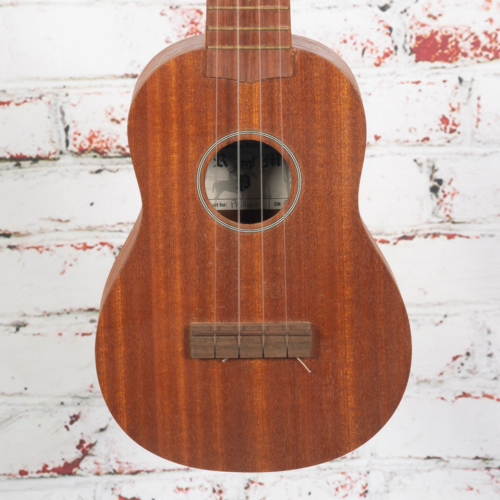 Unbranded Mahogany Soprano Ukulele USED