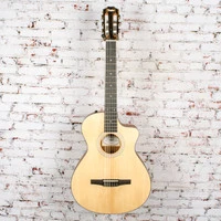 Taylor - DEMO - 112ce-N - Nylon-String Acoustic-Electric Guitar - Natural - w/ Gigbag