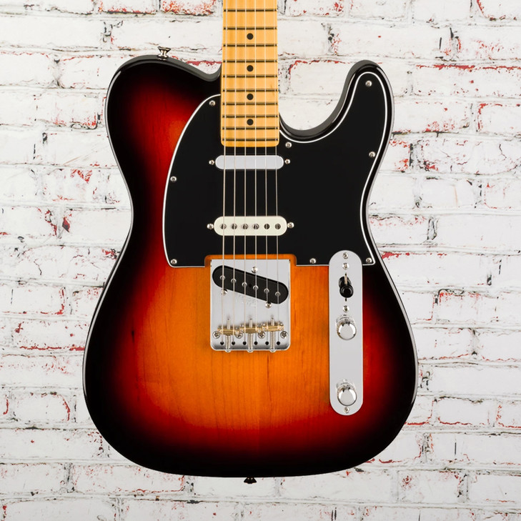 Fender American Professional Classic Hotshot Telecaster Maple FB 3-Color Sunburst with Bag