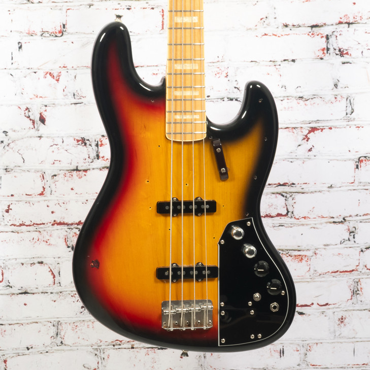 Fender - 2004-2005 MIJ Marcus Miller Signature Jazz Bass 3 Tone Sunburst w/HSC - USED