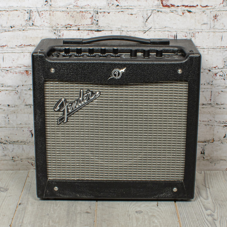 Fender 2015 Mustang 1 V2 USED