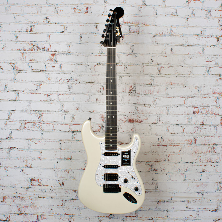 Fender - Limited Edition Player Fusion Stratocaster HSS - Electric Guitar w/ Ebony Fingerboard - Olympic Pearl - w/ Deluxe Gigbag