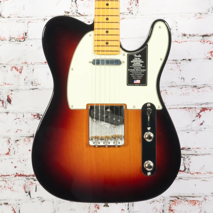 Fender - Limited Edition Pro Classic Silent Telecaster - Electric Guitar w/ Maple Fingerboard - 3-Color Sunburst - w/ Deluxe Gigbag