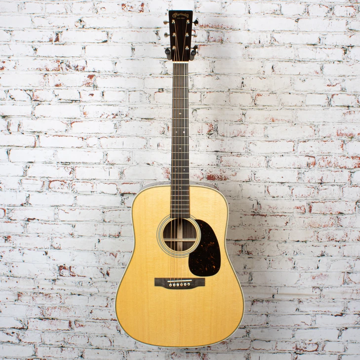 Martin - 2025 HD28E - Acoustic-Electric Guitar w/ Fishman Aura VT - Aging Toner Natural - with  Molded Hardshell Case