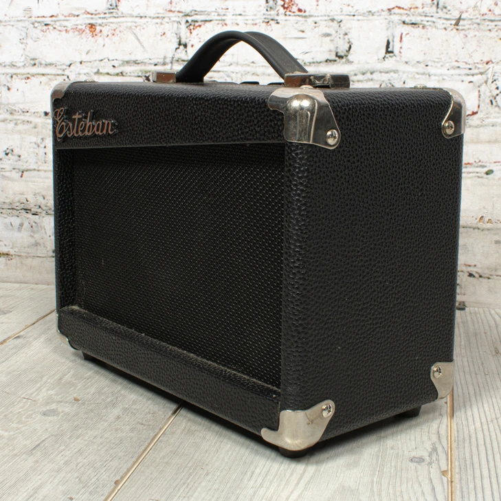 Esteban - G-10 Guita Practice Amp - USED