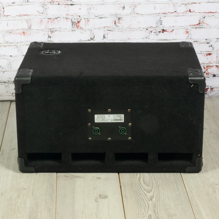Mark Bass - Traveler 102P  Bass Speaker Cabinet  - 400-Watt 2x10" 8 Ohm - w/ Cover USED