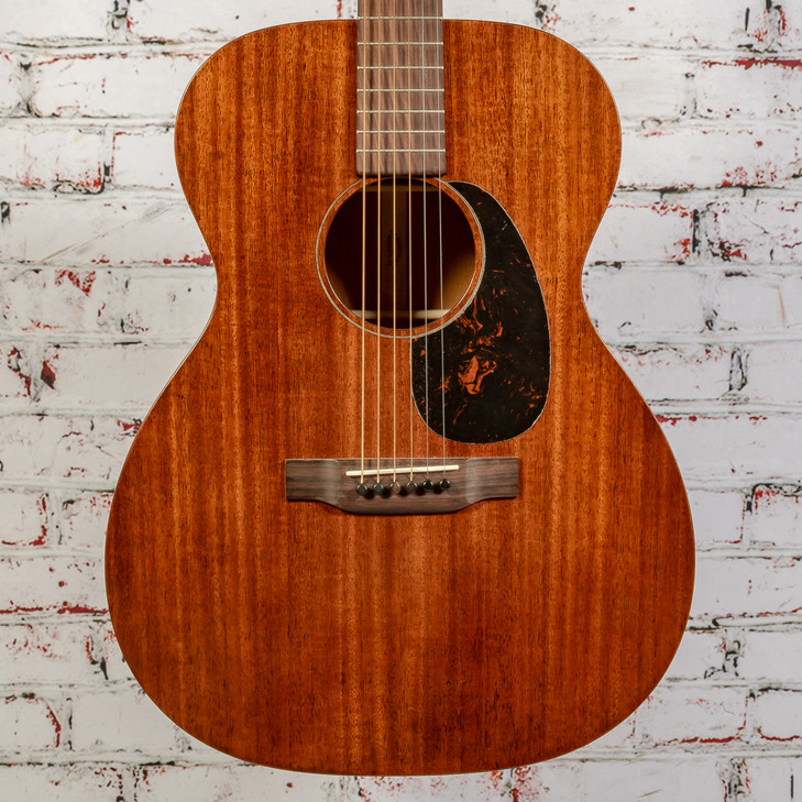 Martin 000-15M Acoustic Guitar Mahogany Natural (1000015M)