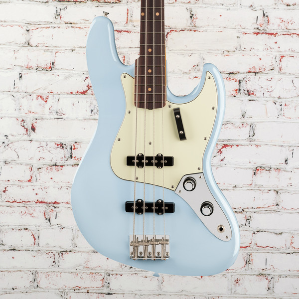 Fender - Vintera III Early '60s Jazz Bass Guitar with Rosewood