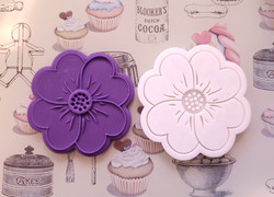 Flower cookie cutter and debosser - 4 petal, fondant stamp, 3D Printed