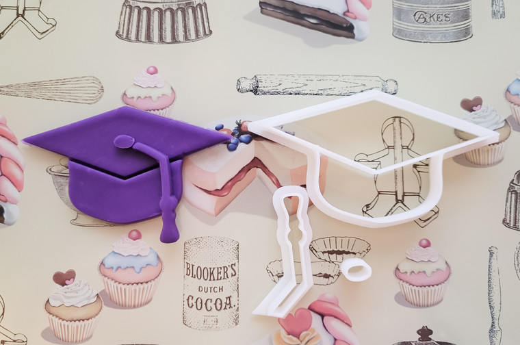 Graduation cap cookie cutter and embosser, cookie stamp 3D Printed
