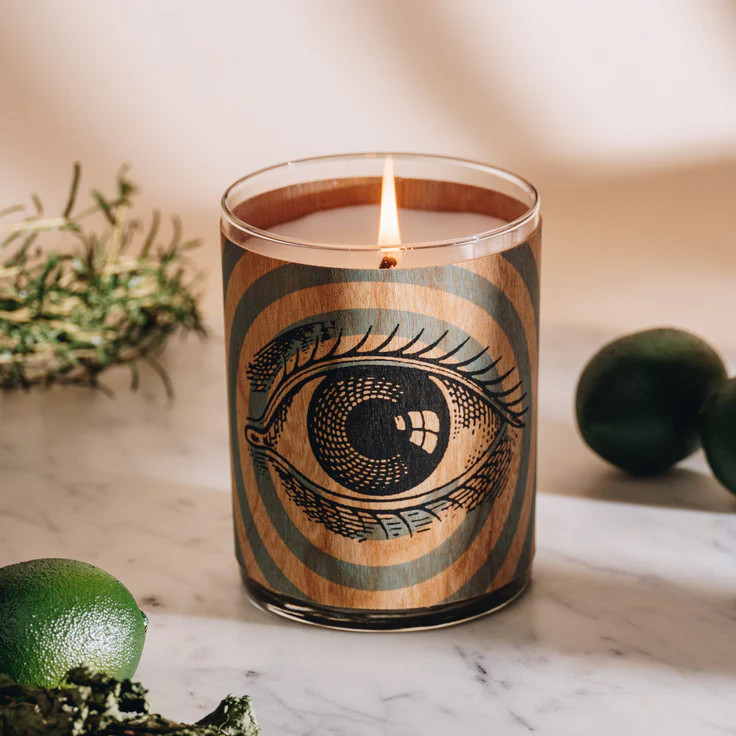 Spitfire Girl Wood Candle - Thumbnail 5