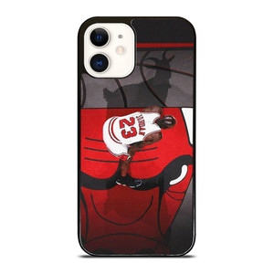 MICHAEL JORDAN CHICAGO BULLS GOAT  iPhone 12 Case Cover